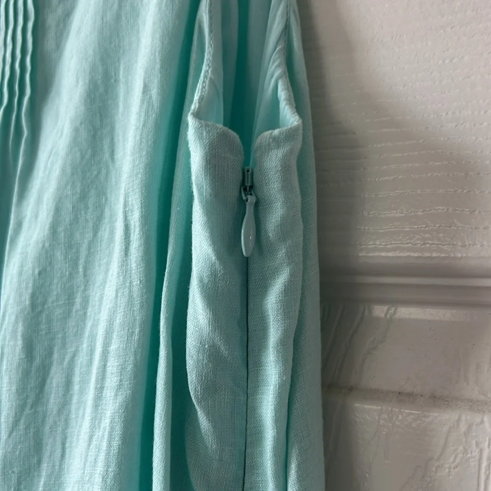 Vineyard Vines Cisco pintuck swing dress in pretty aqua linen - Picture 4 of 6